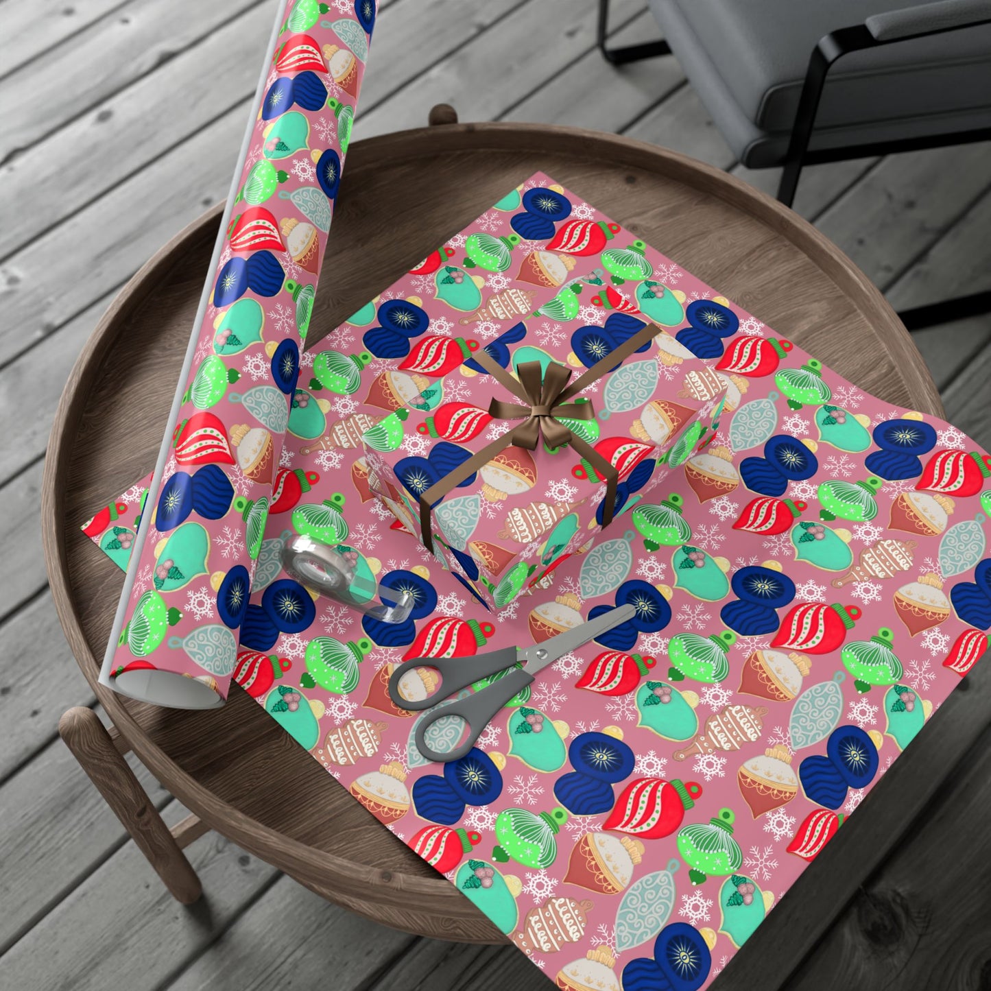 Cookie Holiday Ornament Gift Wrap Paper — Pink Retro Bauble Pattern