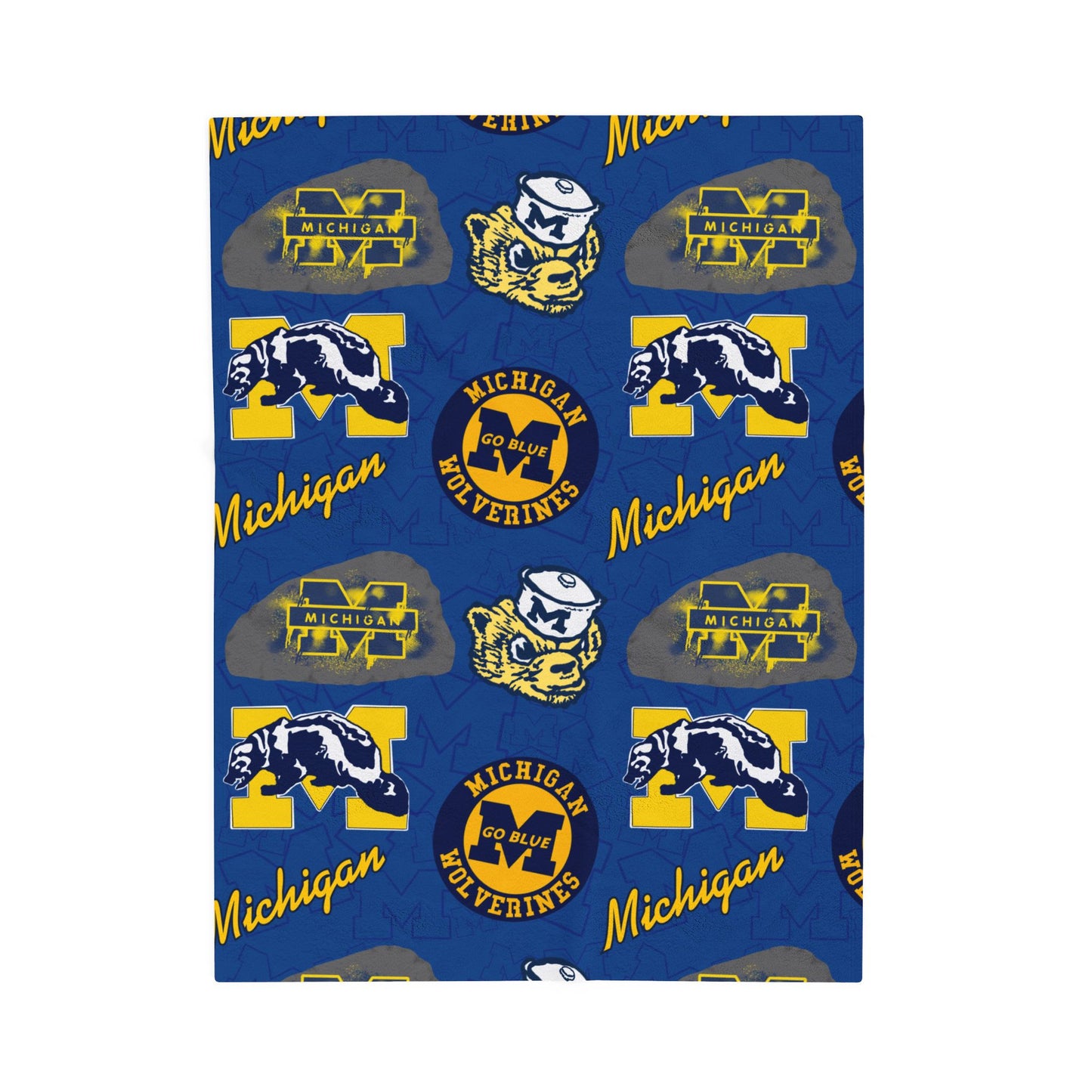 Michigan Wolverines Plush Blanket, Soft Plush Sherpa Throw for Fans, Cozy Gift for Sports Lovers, Great for Game Day, Warm Home Decor