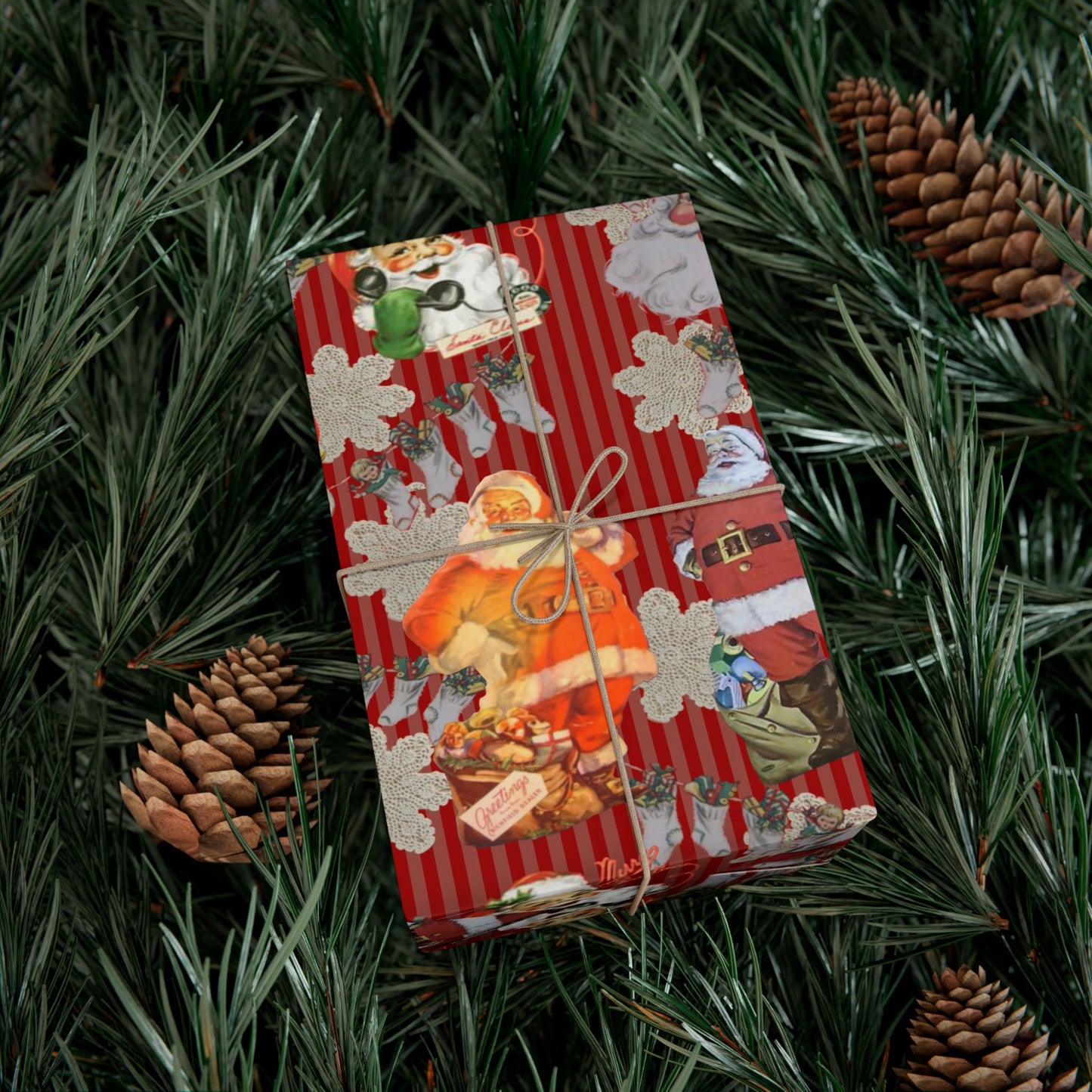 Vintage Santa Red Christmas Gift Wrap Paper — Retro Holiday Wrapping Sheets