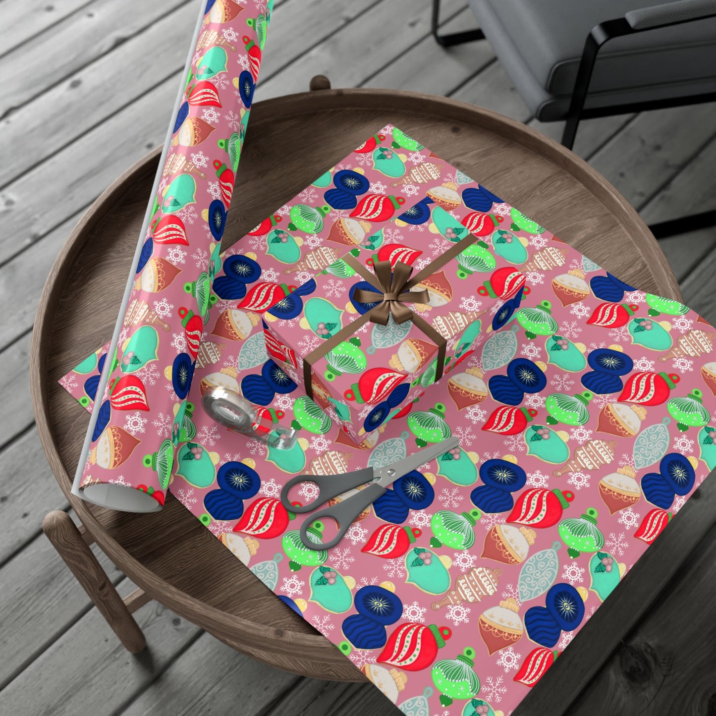 Cookie Holiday Ornament Gift Wrap Paper — Pink Retro Bauble Pattern
